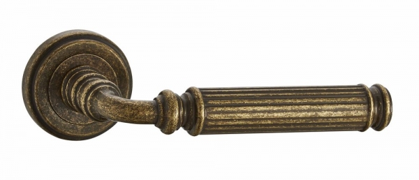 Ручка дверная V33BR состаренная бронза